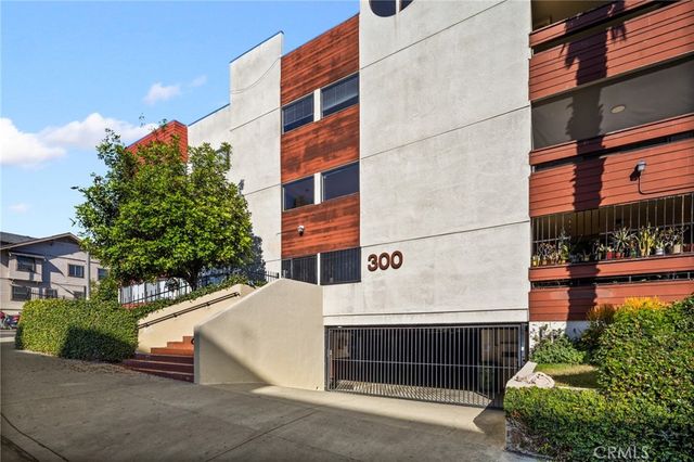 300 S Reno Street 303, Los Angeles, CA 90057