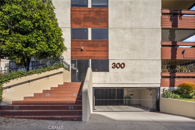 300 S Reno Street 303, Los Angeles, CA 90057