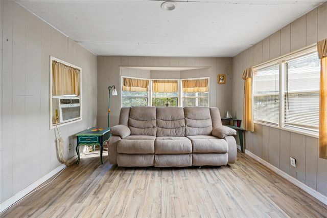 2780 COUNTY ROAD 575, Bushnell, FL 33513