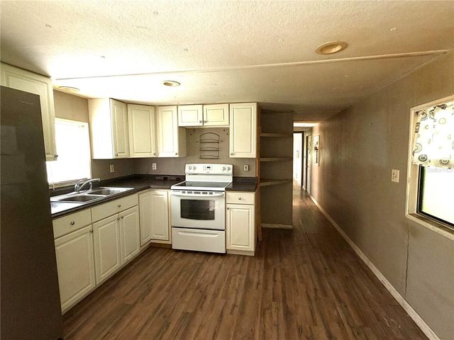 2780 COUNTY ROAD 575, Bushnell, FL 33513