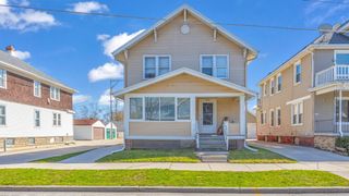 1019 Bluff AVENUE #1021, Sheboygan, WI 53081
