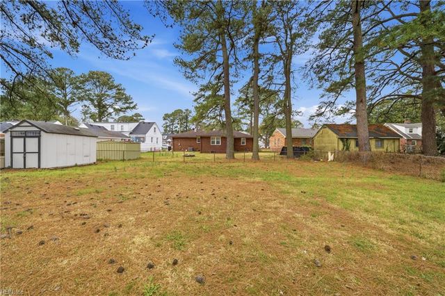 106 Porter RD, Portsmouth, VA 23707