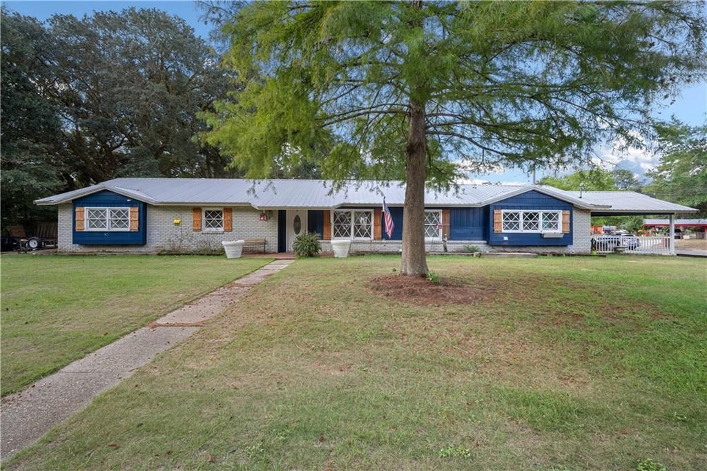 5009 Chaucer Drive, Mobile, AL 36693 — exterior