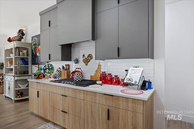 1011 Gem Avenue, Kimberly, ID 83341