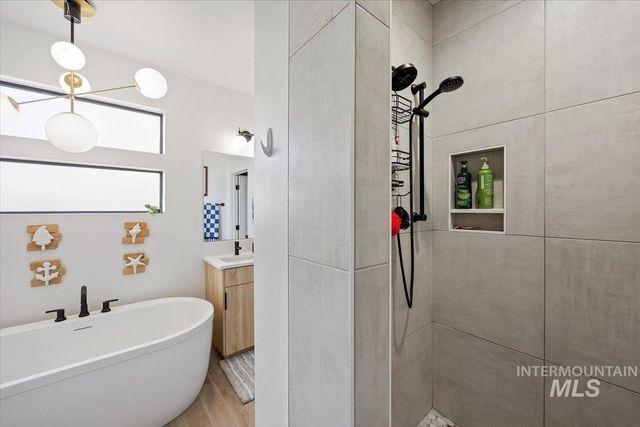 1011 Gem Avenue, Kimberly, ID 83341