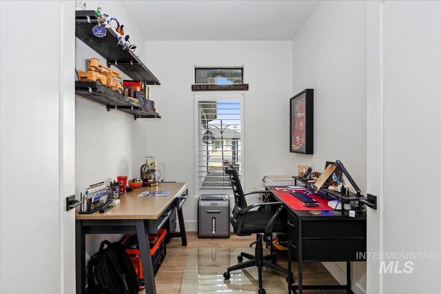 1011 Gem Avenue, Kimberly, ID 83341