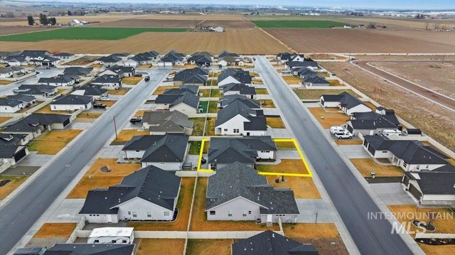 1011 Gem Avenue, Kimberly, ID 83341