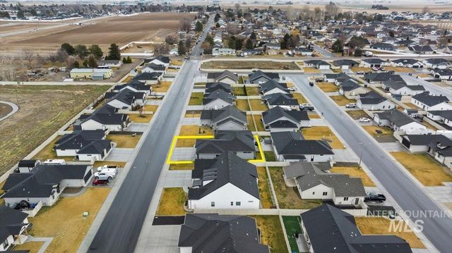 1011 Gem Avenue, Kimberly, ID 83341