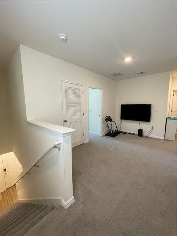 2927 COMMON FIG RUN, Wesley Chapel, FL 33543