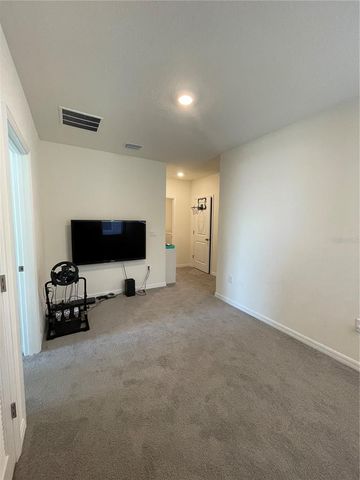 2927 COMMON FIG RUN, Wesley Chapel, FL 33543