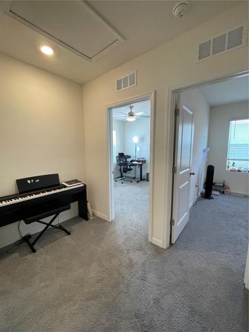 2927 COMMON FIG RUN, Wesley Chapel, FL 33543