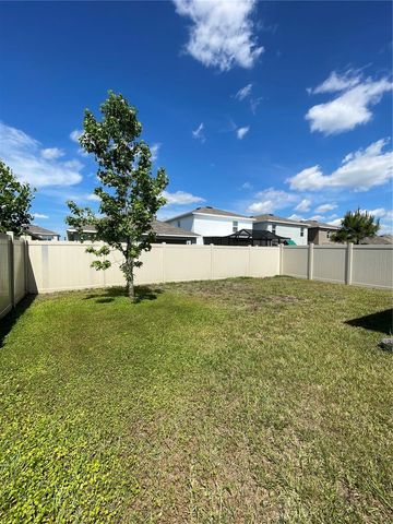 2927 COMMON FIG RUN, Wesley Chapel, FL 33543