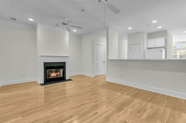 202 Garmouth Court, Mount Pleasant, SC 29466