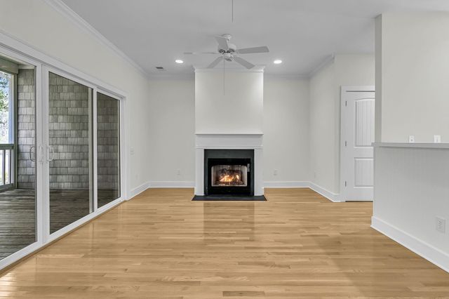 202 Garmouth Court, Mount Pleasant, SC 29466