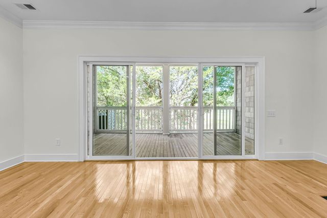 202 Garmouth Court, Mount Pleasant, SC 29466