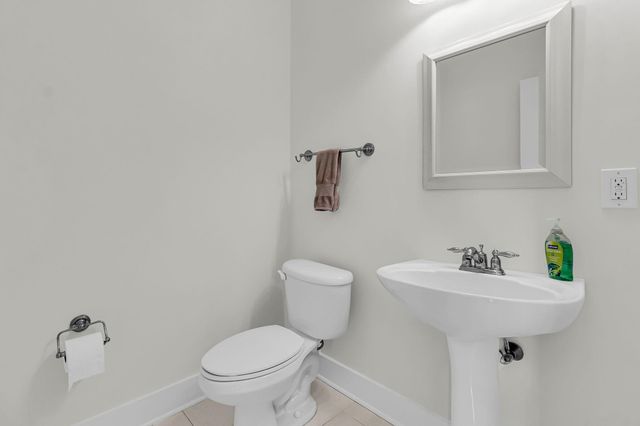 202 Garmouth Court, Mount Pleasant, SC 29466