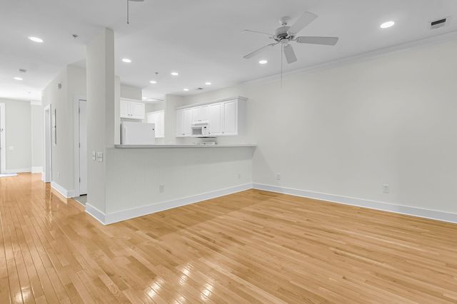 202 Garmouth Court, Mount Pleasant, SC 29466