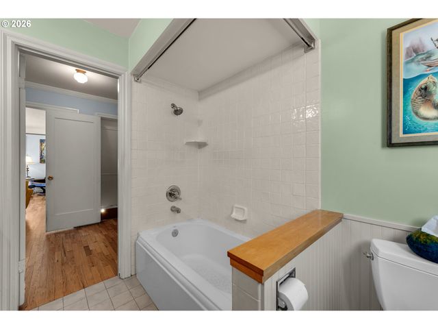 511 W 28TH St, Vancouver, WA 98660