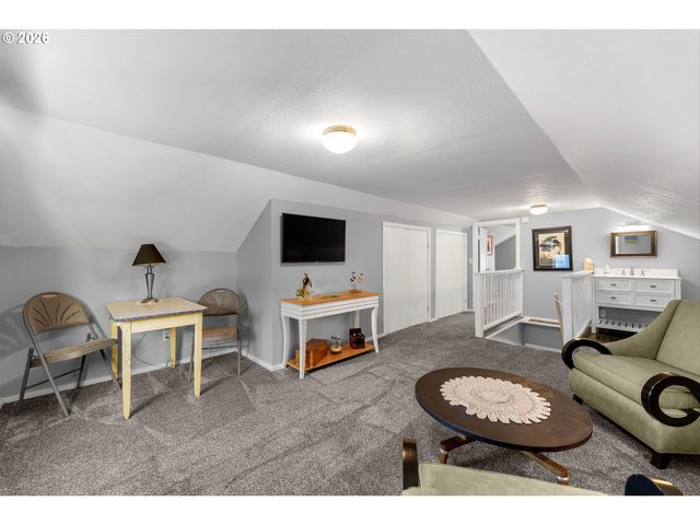 511 W 28TH St, Vancouver, WA 98660