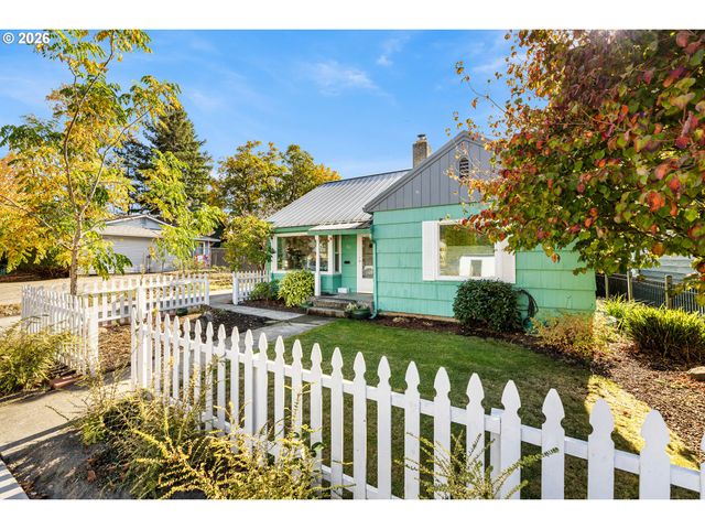 511 W 28TH St, Vancouver, WA 98660