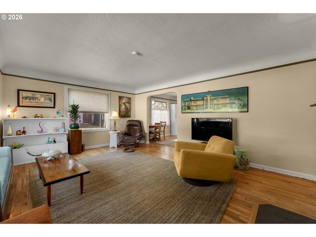 511 W 28TH St, Vancouver, WA 98660