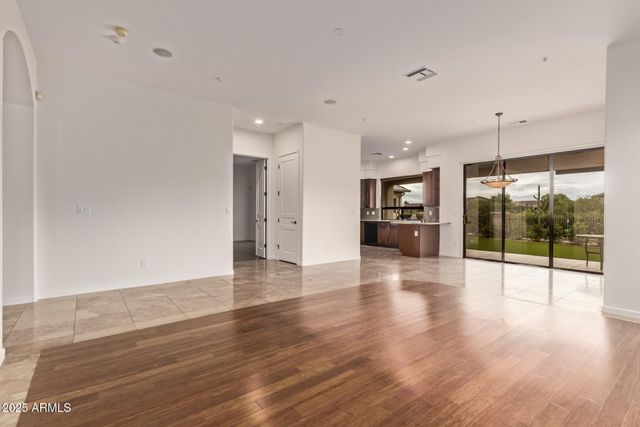 16540 E EL LAGO Boulevard 2, Fountain Hills, AZ 85268