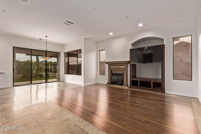 16540 E EL LAGO Boulevard 2, Fountain Hills, AZ 85268