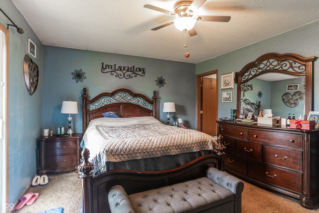5402 Cradle River Court, Indianapolis, IN 46221