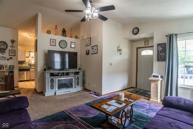 5402 Cradle River Court, Indianapolis, IN 46221