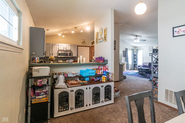 5402 Cradle River Court, Indianapolis, IN 46221