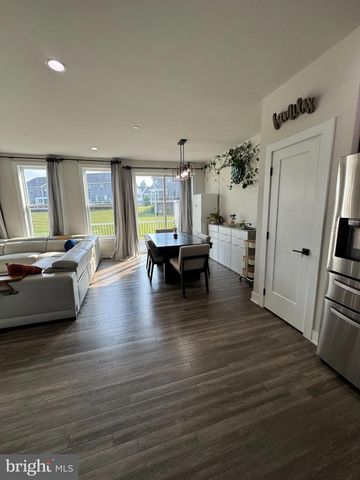 213 CATALPA LN, Chester Springs, PA 19425