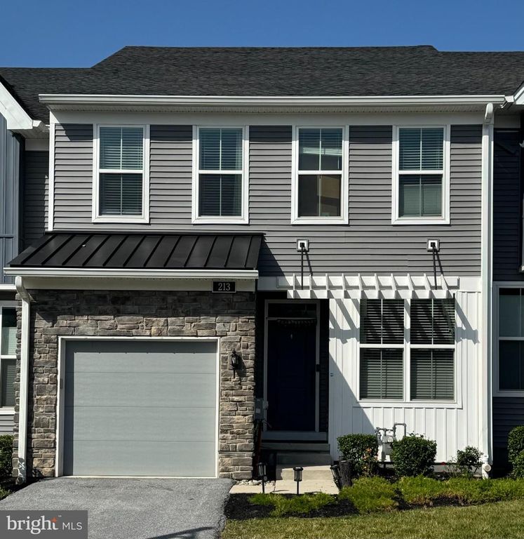 213 CATALPA LN, Chester Springs, PA 19425