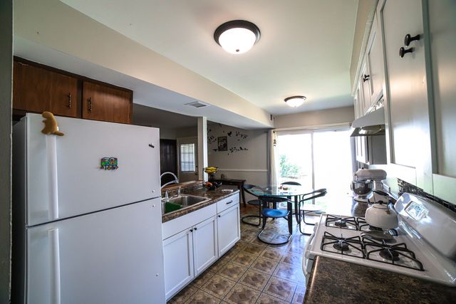 1205 Quincy Court, Wheeling, IL 60090