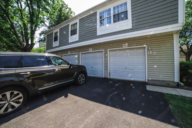 1205 Quincy Court, Wheeling, IL 60090