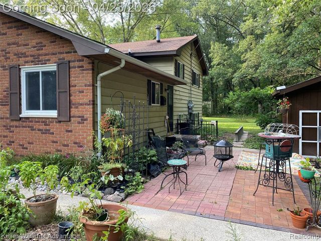 42050 Fret Road, Van Buren, MI 48111