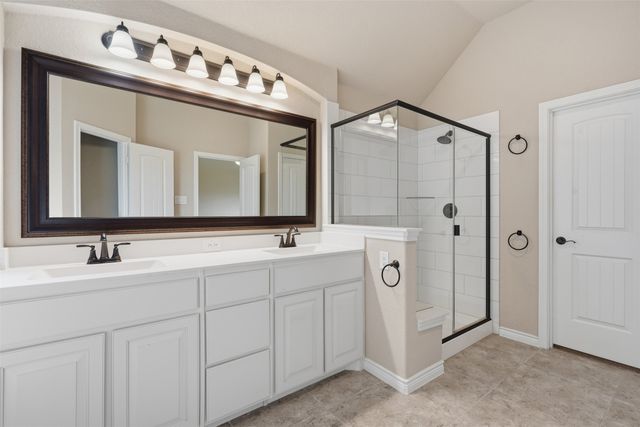 145 Mockingbird Hill Drive, Joshua, TX 76058