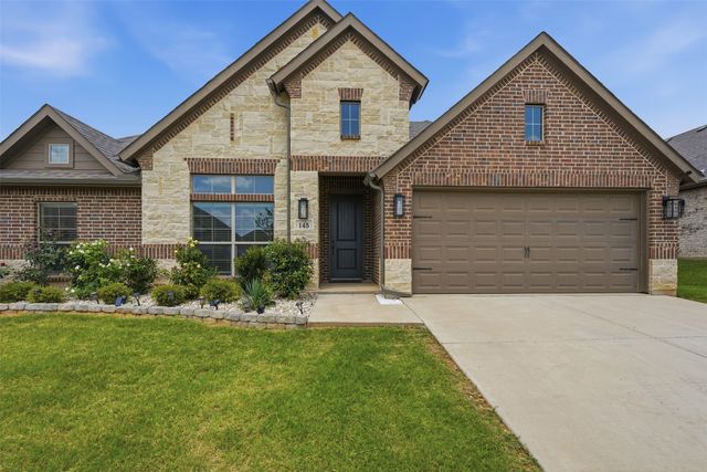 145 Mockingbird Hill Drive, Joshua, TX 76058