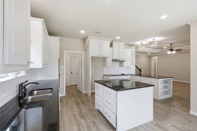 145 Mockingbird Hill Drive, Joshua, TX 76058