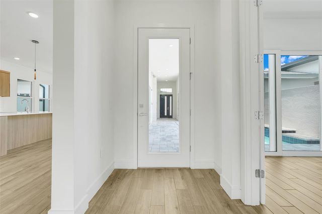 3016 KENSINGTON AVENUE, Davenport, FL 33837