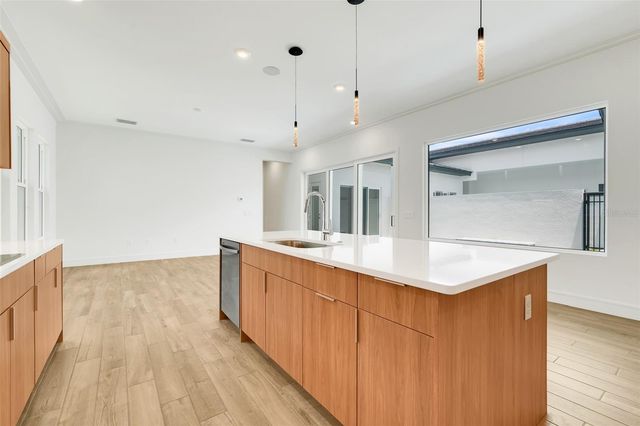 3016 KENSINGTON AVENUE, Davenport, FL 33837