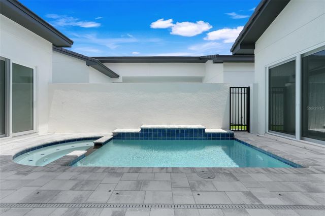 3016 KENSINGTON AVENUE, Davenport, FL 33837