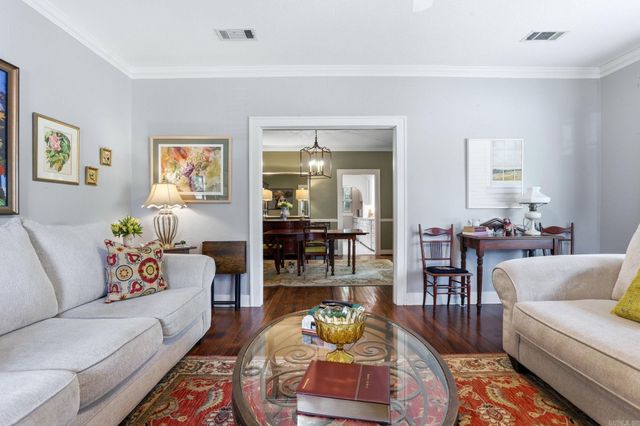 3323 N Cypress Street, North Little Rock, AR 72116