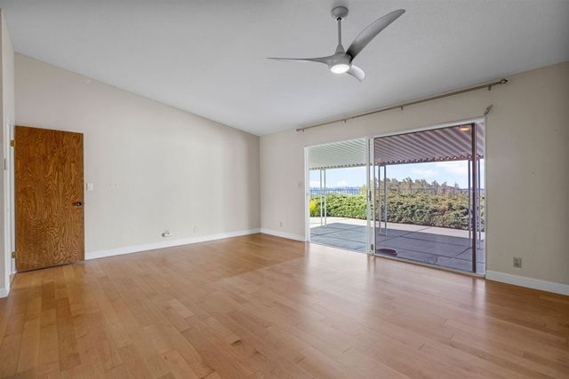 2662 2662 Carmelita Way, Pinole, CA 94564