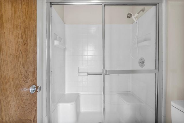 2662 2662 Carmelita Way, Pinole, CA 94564