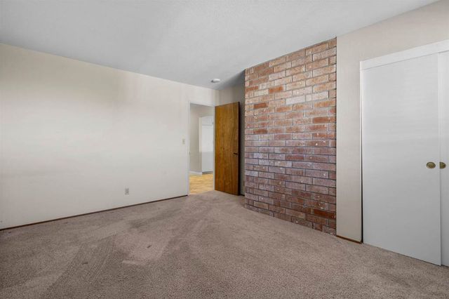 2662 2662 Carmelita Way, Pinole, CA 94564