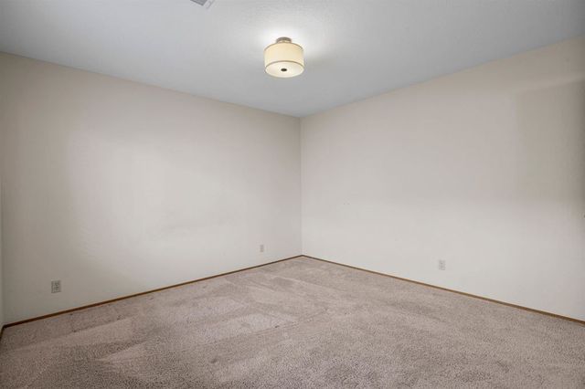 2662 2662 Carmelita Way, Pinole, CA 94564