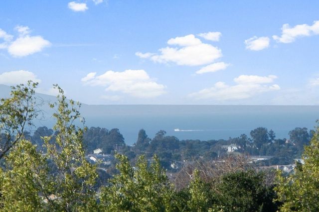 2662 2662 Carmelita Way, Pinole, CA 94564