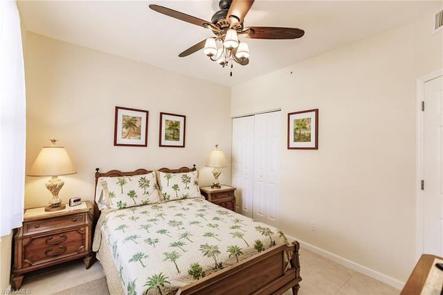 4700 Saint Croix LN 318, Naples, FL 34109