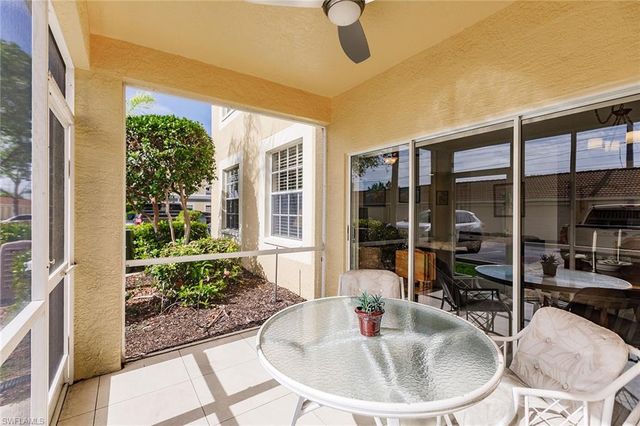 4700 Saint Croix LN 318, Naples, FL 34109