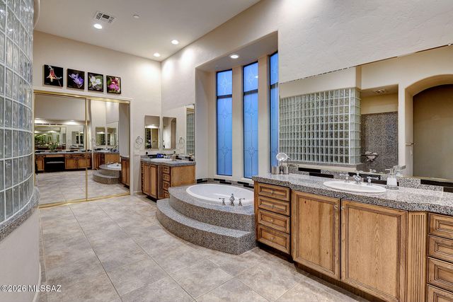 4055 N Black Rock Drive, Tucson, AZ 85750